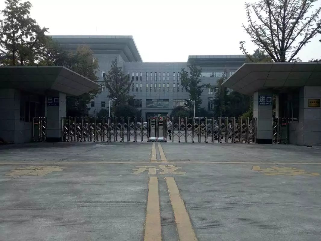 邱县邱县四川消防总队伸缩门